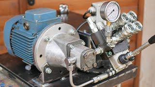 Making Hydraulic Power Unit [upl. by Ettenay]