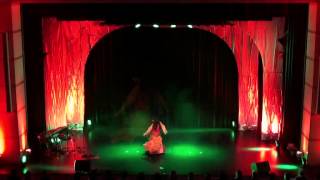 Iraqi dance رقص عراقيIraqi dancer Assala Ibrahim Mawal and daggers iraqi dance موال وهجع عراقي [upl. by Tugman]