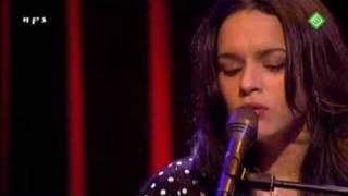 04 Norah Jones  Sunrise live in Amsterdam [upl. by Annalise]