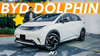 BYD Dolphin ⭐️  Comienza la batalla por los eléctricos buenos y accesibles  Reseña [upl. by Adlare623]