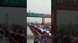 Zohar prayer on the Dhaka Tangail highway Salaam to this generation they will show the nation the [upl. by Kaden890]