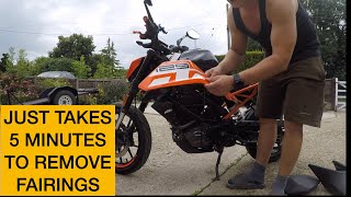 KTM DUKE125CC SIDE FAIRING REMOVAL [upl. by Ronoel809]