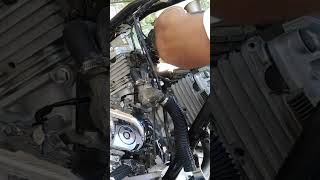 The way to remove carburetors on a honda magna vf750c [upl. by Sura650]