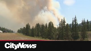 Dramatic scenes at Jasper National Park evacuation [upl. by Fowler488]