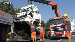 27082019  VN24  Teil2 Silozug prallt auf Sattelzug  Bergung zweiter LKW [upl. by Adaj]