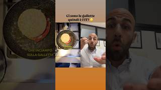 Ci sono le gallette quindi è FIT 🤔 ricetta ricettafit fit ricette dieta divertente ironia [upl. by Worsham]