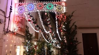 Borghi e città in festa La magia di Locorotondo a Natale [upl. by Mcarthur]