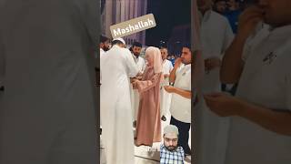 Dates distribution among people in Makkah youtubeindia shortsvideo makkah youtubeshorts india [upl. by Notsruht420]