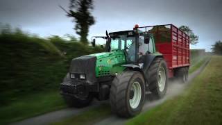 GRASSMEN  Green Fever  Valtra 8550 [upl. by Einnov]