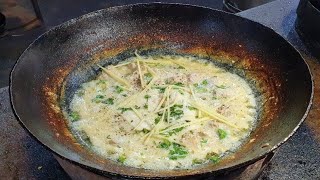 Usmania Famous Chicken White Handi Recipe [upl. by Anelet585]