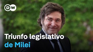 El Congreso argentino aprueba la quotLey Basesquot [upl. by Lekkim]