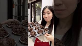 DOUBLE CHOCOLATECHIPS MUFFIN BEST RECIPE EVER 😍🙌 chocolate muffin shorts baking homemade [upl. by Emmanuel124]