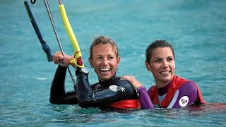 Mimi lernt das Kitesurfen mit Manuela Jungo [upl. by Pontus81]