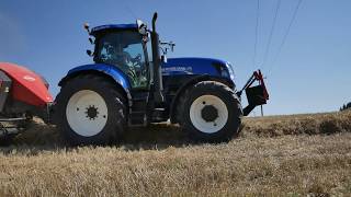 STROH PRESSEN 2017  NEW HOLLAND T7030 amp KUHN LSB 1270 PD WKLohnunternehmen [upl. by Budwig]