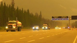 Most emergency crews ordered out as wildfire reaches Jasper [upl. by Arihas]