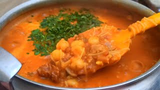 Cuisine Marocaine  la Célèbre Soupe traditionnelle Harira  Recette Ramadan 2023 [upl. by Studdard905]