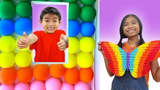 Wendy and Eric Plays with Pop It Toy Vending Machine Toys Store  Share with Friends [upl. by Copeland874]