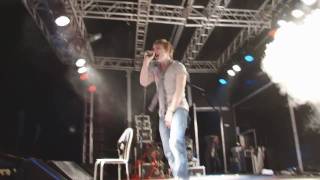 Eoghan Quigg  Could It Be Magic  Live In The Park 2009 [upl. by Allyson722]