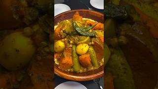 Couscous Marocain 🇲🇦 dagneau كسكس مغربي بلحم الغنم [upl. by Haroppizt]