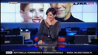 Giornalisti NON RIESCONO a trattenere LE RISATE in DIRETTA  compilation 1 [upl. by Ohara]