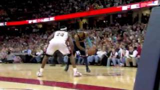 Carmelo Anthony sick spin move on LeBron February 18 2010 [upl. by Nabila]