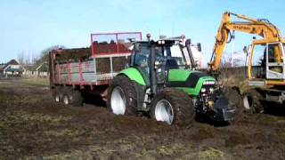 DeutzFahr Agrotron TTV 620 bezig met Strooien [upl. by Mccartan177]