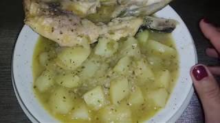 Patatas en salsa verde con congrio [upl. by Hollenbeck836]