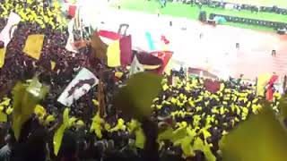 Coro CURVA SUD ROMA  quotCamminerò insieme a tequot [upl. by Retseh]