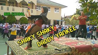 Shaky Shaky  Daddy Yankee  Senam Zumba  Bina Insan Mandiri School [upl. by Natala805]