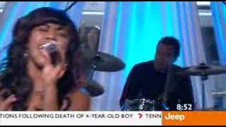 Paulini  Superwoman Live on Sunrise January 2006 [upl. by Ahtennek]