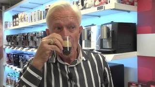 Siemens EQ7 koffieapparaat productvideo uitleg koffiediscounternl 2013 [upl. by Hilarius843]