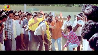 Power Star Pawan Kalyan Teen Maar dance  Tammudu Bit Song  Full HD  Preeti Jhangiani [upl. by Levi958]