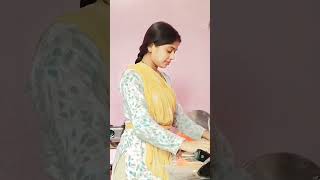 kash Mera Ghar wala mujhe kitchen se bedakhal kar de [upl. by Jocelyne]