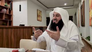 Waiter had a Pressing Question What was it  Mufti Menk [upl. by Ecirtra]