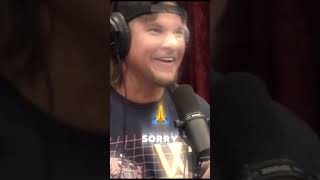 Joe Rogan and Theo von tried smelling salts podcast joerogan joeroganexperience theovon funny [upl. by Tibbetts]