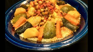 recette de COUSCOUS àu POULET à la MAROCAINE 🇲🇦🍗 [upl. by Adnalro]