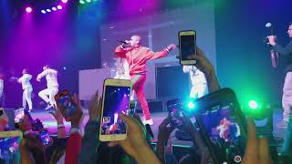 Tu no metes cabraBad Bunny concierto Raleigh NC [upl. by Strohl]