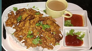 Making Kanda Bhaji with Rubeena Recipes  Mansun Special Recipe [upl. by Aiduan]