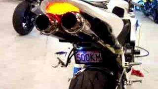 2007 CBR 600RR with HYPERFLO EXHAUST dual carbon cans [upl. by Selin]