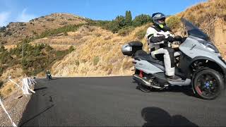 YAMAHA TRICITY 300C PIAGGIO MP3 500C [upl. by Airal294]