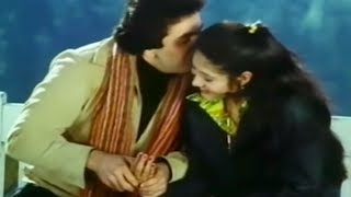 Rishi Kapoors closeness witha girl  Badaltey Rishtey  Bollywood Scene 2325 [upl. by Asyram]