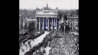 Das Brandenburger Tor im Wandel der Zeit [upl. by Sanders]