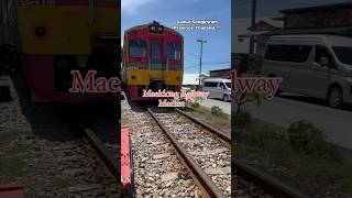 Maeklong Railway Market 📍 thailand maeklongrailwaymarket fyp viralvideos foryou [upl. by Mikal]