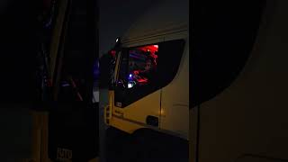 haters sono i tuoi colleghi 🤣 automobile iveco camionista [upl. by Nnayllas]