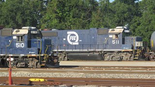 FEC 511 kicks and switches cars in FEC’s Bowden yard I Railfanning JAX S2 EP1 [upl. by Yerffeg]