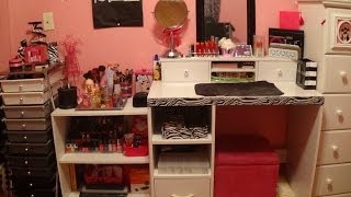 Makeup Collection of a 14 Year Old [upl. by Dyer]