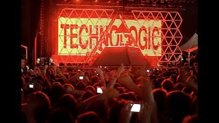 Daft Punk Alive 2007  Touch It  Technologic 02 [upl. by Belldame969]