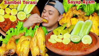 WENAK POL ⁉️ MUKBANG SAYAP AYAM GORENG SAMBAL TERASI LALAPAN PETE JENGKOL MENTAH [upl. by Cosetta]