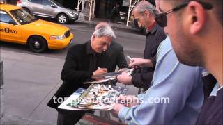 Mark Harmon  Signing Autographs at quotThe Early Showquot in NYC [upl. by Oidivo629]