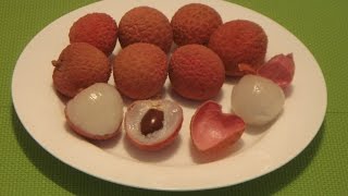 Litchi Fruit How to Eat Lychee Fruit [upl. by Magdalene]